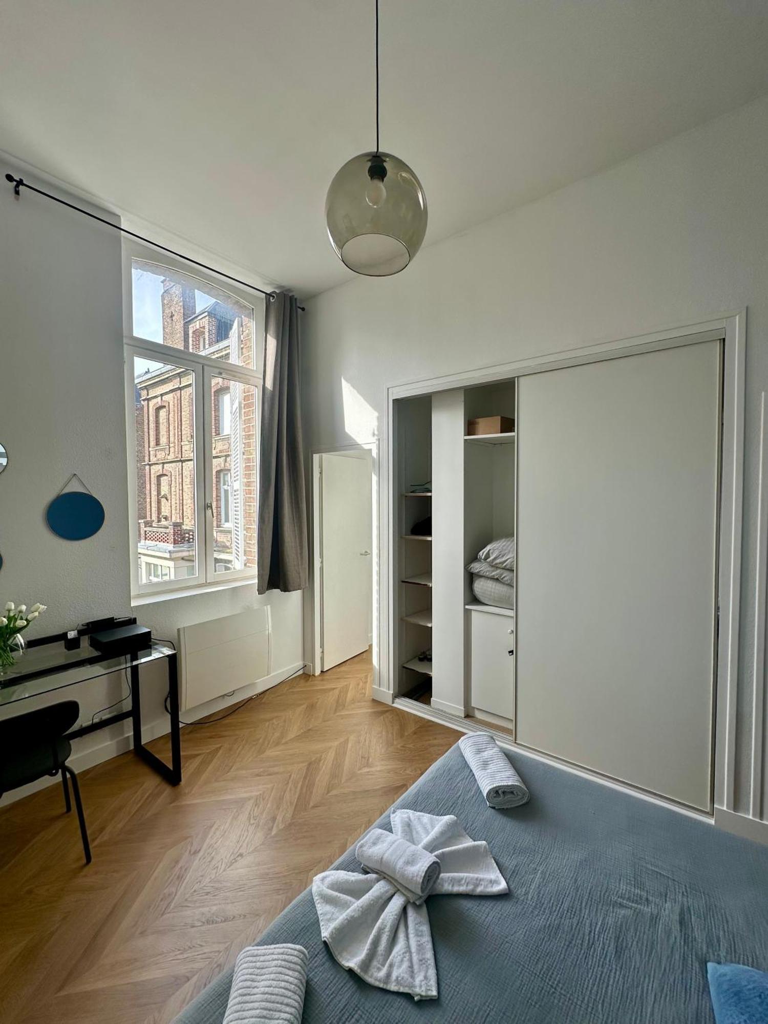 Spacieux Appt Haussmannien Parking Prive Amiens Extérieur photo